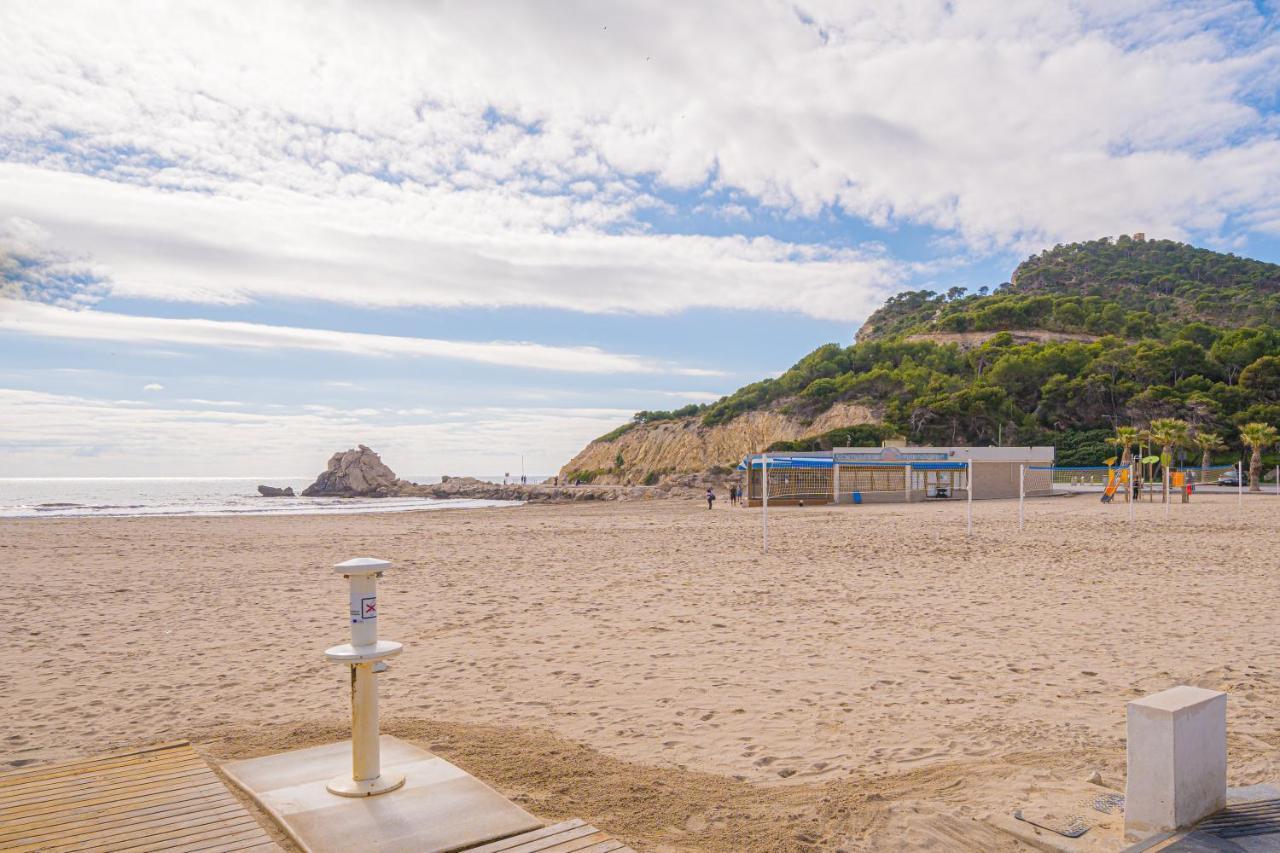 Beach And Green Alicante Exterior photo